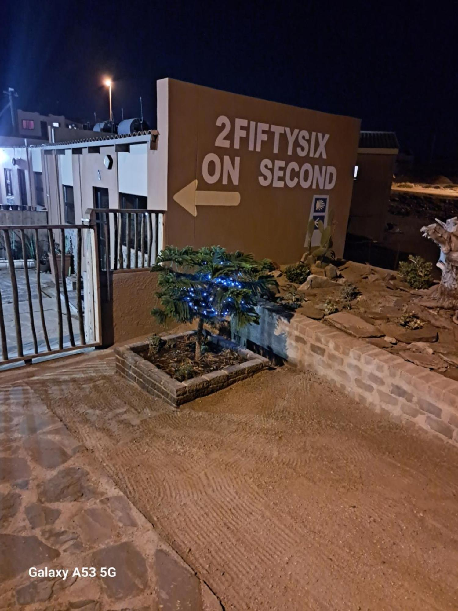 뤼데리츠 2Fiftysix On Second 아파트 외부 사진